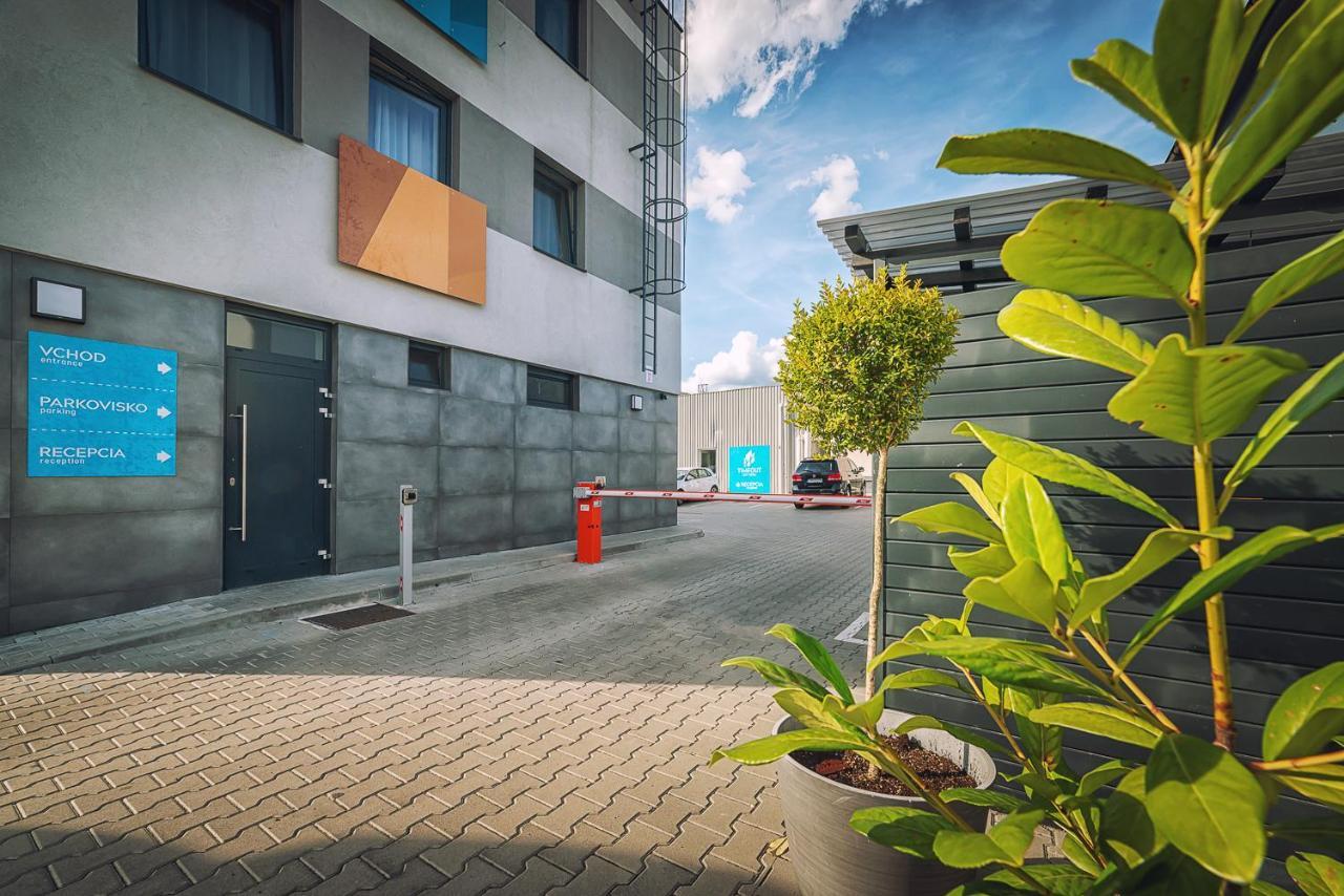 Timeout City Hotel Liptovský Mikuláš Exteriör bild